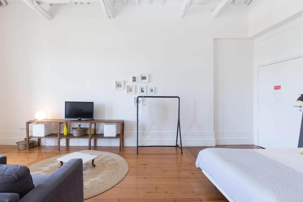 Guestready - Ayres Studio W Balcony Garden OOporto Exteriör bild