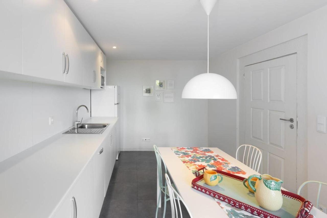 Guestready - Ayres Studio W Balcony Garden OOporto Exteriör bild