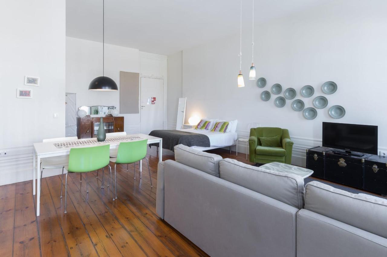 Guestready - Ayres Studio W Balcony Garden OOporto Exteriör bild