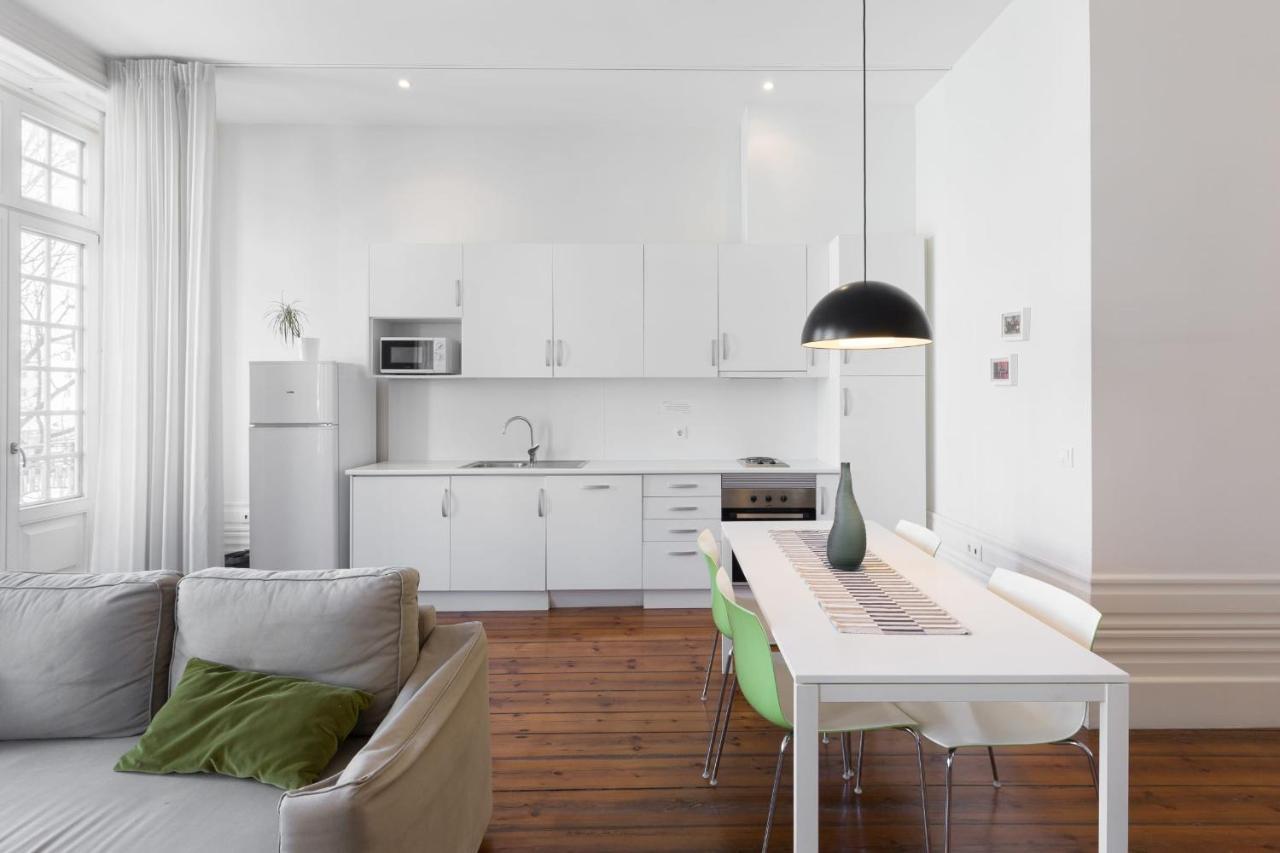 Guestready - Ayres Studio W Balcony Garden OOporto Exteriör bild