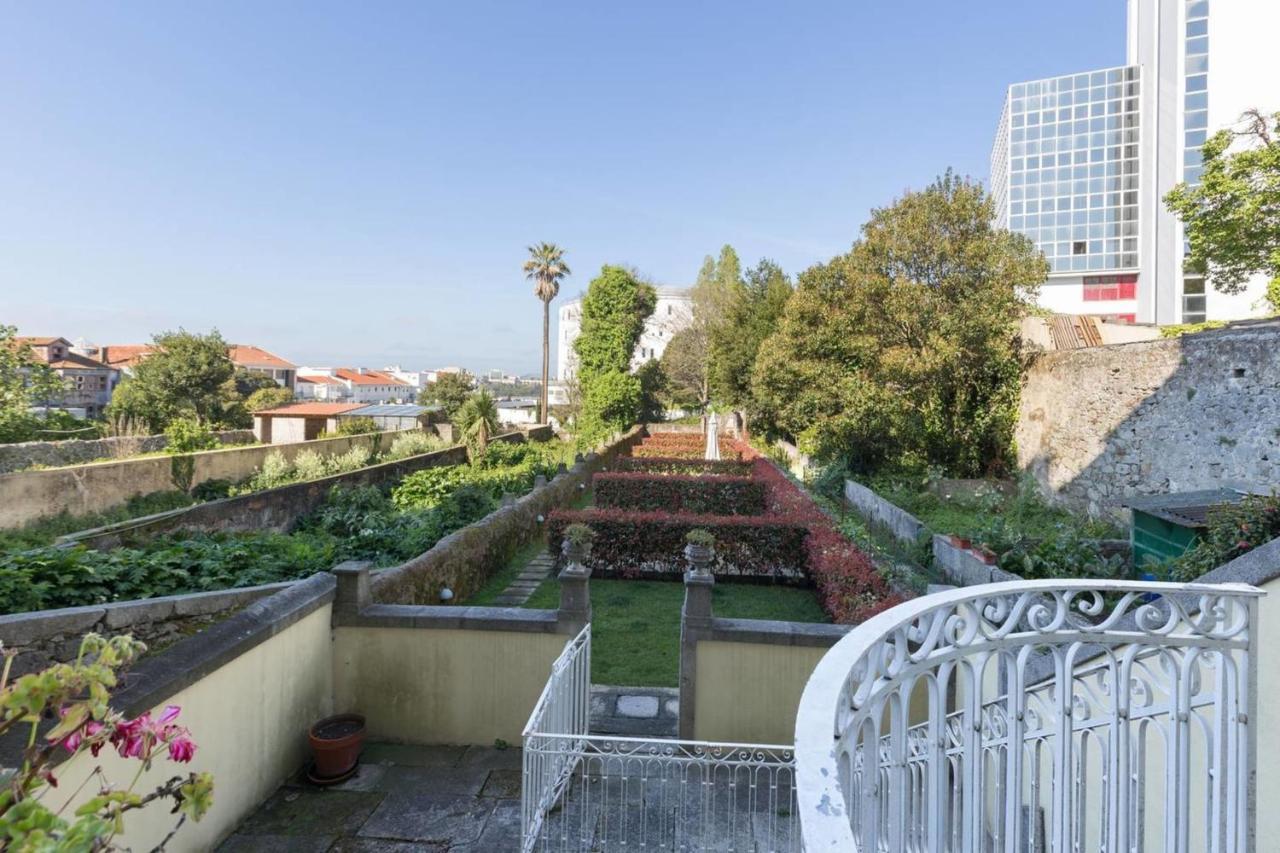 Guestready - Ayres Studio W Balcony Garden OOporto Exteriör bild
