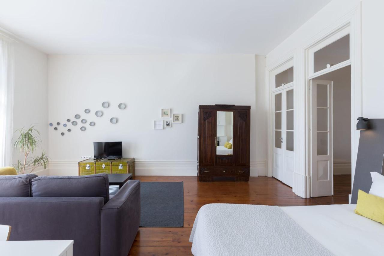 Guestready - Ayres Studio W Balcony Garden OOporto Exteriör bild